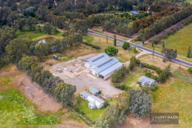 Farm Sold - VIC - Moyhu - 3732 - FOOD GRADE MANUFACTURING PLANT & TOURISM IN KING VALLEY  (Image 2)