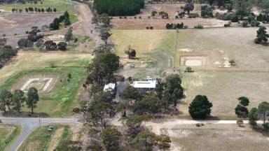 Farm Sold - VIC - Horsham - 3400 - RELAX IN THE COUNTRY  (Image 2)