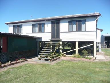 Farm Sold - QLD - Bowen - 4805 - TROPICAL LIFESTYLE ACREAGE WITH INCOME - REDUCED  (Image 2)