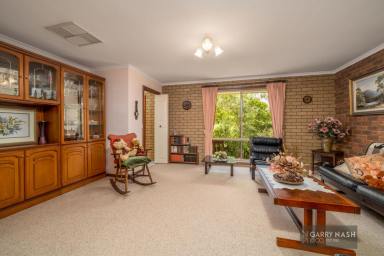 Farm Sold - VIC - North Wangaratta - 3678 - FAMILY HOME WITH SPACE 1.04Ha (2.5Ac)  (Image 2)