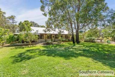 Farm Sold - WA - Serpentine - 6125 - HERITAGE FEEL, MODERN CONVENIENCE  (Image 2)