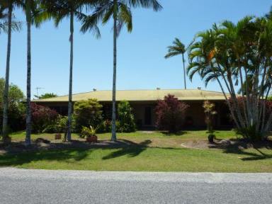Farm Sold - QLD - Edmonton - 4869 - Don't Like Neighbours? None Here! 4 Brm Home, Shed + Pool on 1230m2 block!  (Image 2)