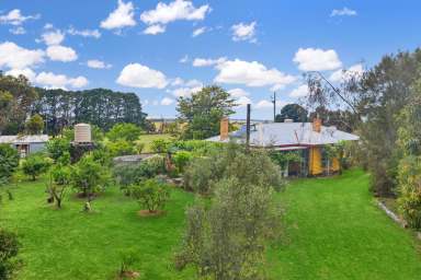 Farm Sold - VIC - Glenthompson - 3293 - Well established hobby farm  (Image 2)