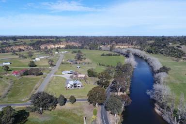 Farm Sold - VIC - Swan Reach - 3903 - Combining Contemporary Sophistication & Rural Living  (Image 2)