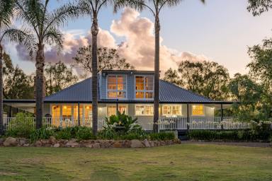 Farm Sold - NSW - Singleton - 2330 - Hamptons meets the Country…. Lifestyle Living…Minutes from Town!  (Image 2)