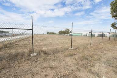 Farm Sold - VIC - Swan Hill - 3585 - Design and develop  (Image 2)