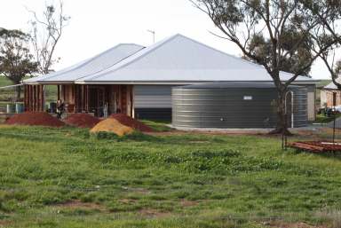 Farm Sold - WA - Quairading - 6383 - Country Hideaway (95 acres)  (Image 2)