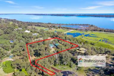 Farm Sold - WA - Leschenault - 6233 - Best Views in Leschenault!  (Image 2)