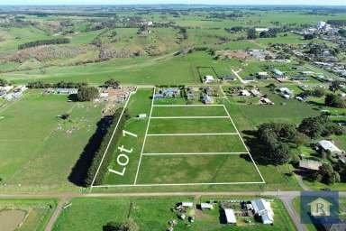 Farm Sold - VIC - Cobden - 3266 - Cobden's calling!  (Image 2)