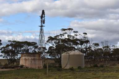 Farm Sold - SA - Sedan - 5353 - SEDAN GRAZING OR RECREATIONAL LAND  (Image 2)