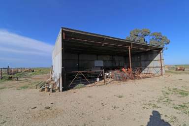 Farm Sold - VIC - Mystic Park - 3579 - Broad Acerage  (Image 2)