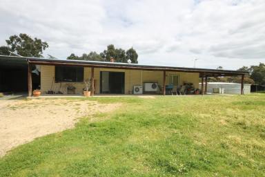 Farm Sold - WA - Dardanup West - 6236 - COUNTRY LIVING  (Image 2)
