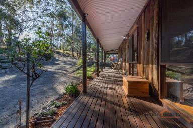Farm Sold - NSW - Blaxlands Ridge - 2758 - Charming Country Family Home  (Image 2)