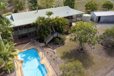 Farm Sold - QLD - Antigua - 4650 - Dual Living Country Style  (Image 2)