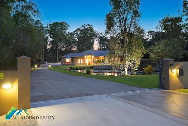 Farm Sold - QLD - Morayfield - 4506 - ACREAGE PROPERTY WHERE EVERY DAY FEELS LIKE A HOLIDAY!  POOL, SHEDSSS, STATE OF THE ART MOVIE THEATRE PLUS SO MUCH MORE  (Image 2)