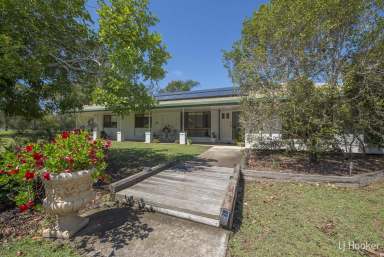 Farm Sold - QLD - Walloon - 4306 - LARGE HOME WITH ROOM FOR 2 FAMILIES ON 2 1/2 ACRES  (Image 2)