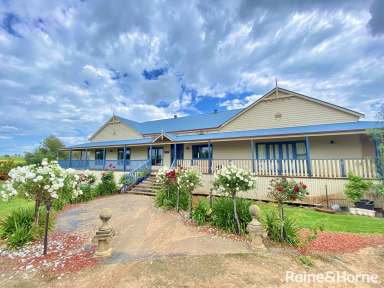 Farm Sold - NSW - Maimuru - 2594 - CLASSIC QUEENSLANDER STYLE  (Image 2)