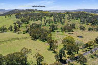 Farm Sold - NSW - Tenterfield - 2372 - Acreage Minutes from Tenterfield....  (Image 2)