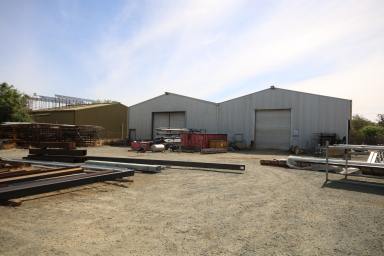 Farm For Sale - VIC - Rochester - 3561 - GENERAL ENGINEERING BUSINESS & FREEHOLD  (Image 2)
