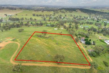 Farm Sold - NSW - Manildra - 2865 - 5 Acres with great rural views  (Image 2)