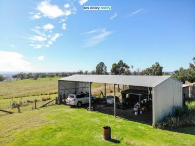 Farm Sold - NSW - Inverell - 2360 - "MOUNT VIEW"  (Image 2)
