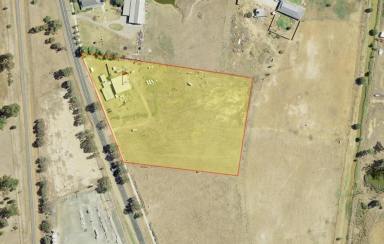 Farm Sold - NSW - Temora - 2666 - Take Advantage of Main Road Frontage!  (Image 2)