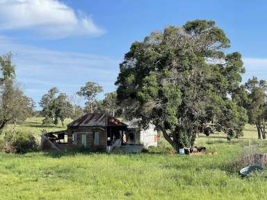 Farm Sold - NSW - Stannum - 2371 - "Wisteria Park" Unfinished project.  (Image 2)