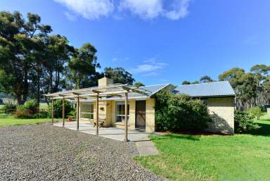 Farm Sold - TAS - Kellevie - 7176 - Private and peaceful acreage  (Image 2)