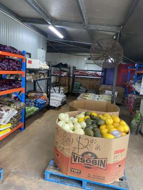 Farm For Sale - QLD - Moresby - 4871 - SUCCESSFUL FRUIT & VEG MARKET WITH HOME ,FREEHOLD PROPERTY BRUCE HIGHWAY FRONTAGE  (Image 2)