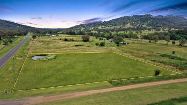 Farm Sold - NSW - Wallabadah - 2343 - IDEAL 2.5 ACRES WITH COUNTRY LIFESTYLE  (Image 2)