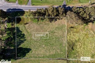 Farm Sold - VIC - Woodside - 3874 - IN THE HEART OF TOWN  (Image 2)