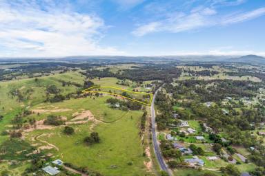 Farm Sold - NSW - Singleton - 2330 - This family home is situated on 10 acres and is just minutes to town.....  (Image 2)