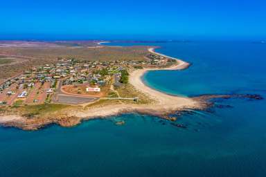 Farm For Sale - WA - Point Samson - 6720 - Fantastic tourism opportunity!  (Image 2)