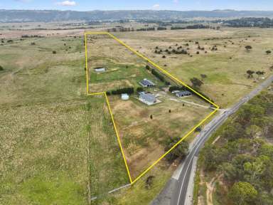 Farm Sold - NSW - Collector - 2581 - The Rural Lifestyle At Its Best !  (Image 2)