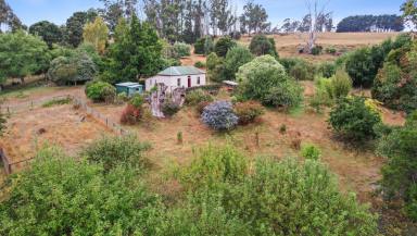 Farm Sold - TAS - Weegena - 7304 - THE POTTERS PLACE  (Image 2)