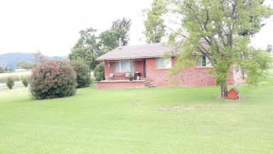 Farm Sold - NSW - Kootingal - 2352 - Owners On The Move  (Image 2)
