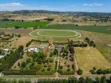 Farm Sold - NSW - Gormans Hill - 2795 - Acres Just Minutes from the CBD  (Image 2)