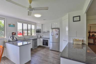 Farm Sold - QLD - Kensington - 4670 - RENOVATED FAMILY HOME ON AN ACRE OF CITY FRINGE!  (Image 2)