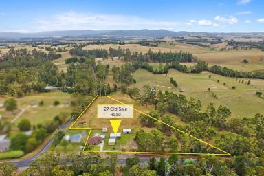 Farm Sold - VIC - Drouin West - 3818 - 4 ACRES and HOUSE  (Image 2)