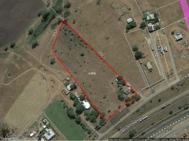 Farm For Sale - QLD - Gracemere - 4702 - Acres With Ultimate Highway Exposure - Lifestyle With Many Possibilities  (Image 2)