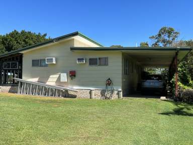 Farm Sold - QLD - Goodwood - 4660 - 7Ha, Dam, Town Water, 4 bedrooms, Large Shed  (Image 2)