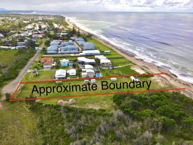 Farm Sold - NSW - Old Bar - 2430 - OVER AN ACRE OF ABSOLOUTE BEACHFRONT LAND  (Image 2)