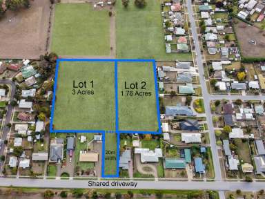 Farm Sold - VIC - Hamilton - 3300 - Sensational Building Block with Subdvision Potential  (Image 2)