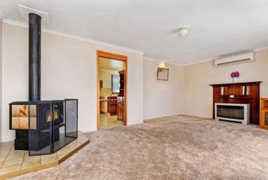 Farm Sold - VIC - Huntly - 3551 - BRICK HOME ON SPACIOUS ALLOTMENT  (Image 2)
