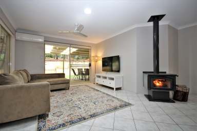 Farm Sold - WA - Leschenault - 6233 - GORGEOUS FAMILY HOME IN LESCHENAULT  (Image 2)