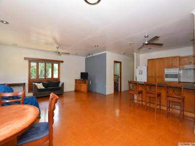 Farm Sold - QLD - Tully - 4854 - LOW SET, BLOCK HOME WITH A POOL  (Image 2)