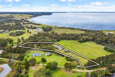 Farm Sold - VIC - Metung - 3904 - A lifestyle opportunity not to be missed in Tambo Bay.  (Image 2)