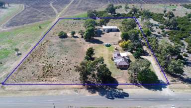 Farm Sold - VIC - Nathalia - 3638 - LIFESTYLE FARMLET AT NATHALIA  (Image 2)