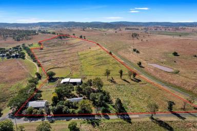Farm Sold - QLD - Tansey - 4601 - THE OLD SCHOOLYARD  (Image 2)