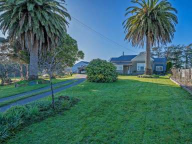 Farm Sold - TAS - Smithton - 7330 - “Sunnyside” – 1920’s home & 13.28 acres (subdivision potential)  (Image 2)